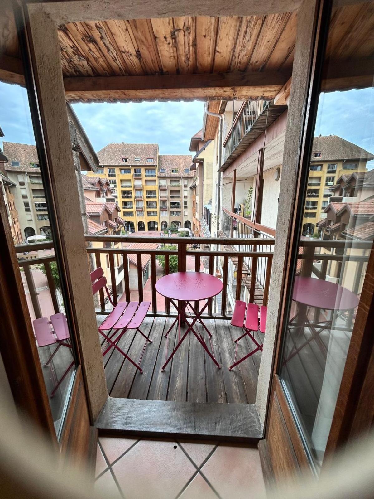 Le République Annecy , cœur de vieille ville Exterior foto